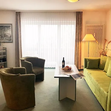 Appartementanlage Ostseeblick - Ruegen 35 * Ostseebad Kühlungsborn