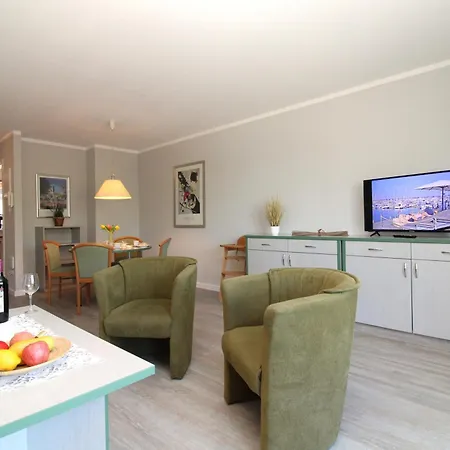 Appartementanlage Ostseeblick - Ruegen 35 *