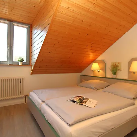 Appartementanlage Ostseeblick - Ruegen 35 Apartment Kuehlungsborn